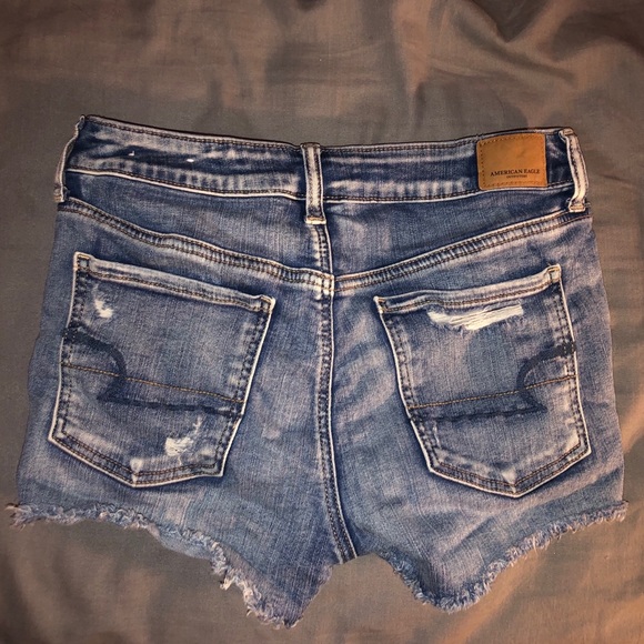 American Eagle High Waisted Shorts - Picture 2 of 3